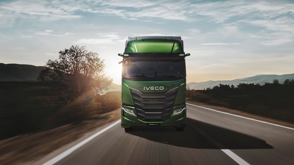 Iveco S-way truck